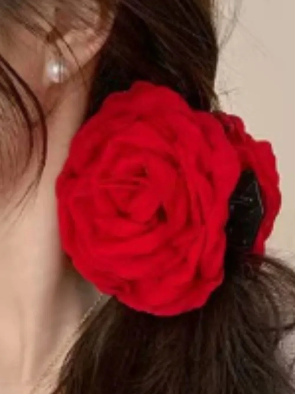 Women's hair clip